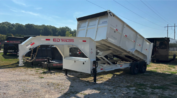 Read more about the article Understanding The Essentials: Your Guide to the Different Types of Trailers and What They Do